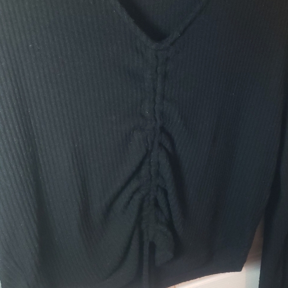 Garage Scrunched Middle Top - Picture 2 of 4